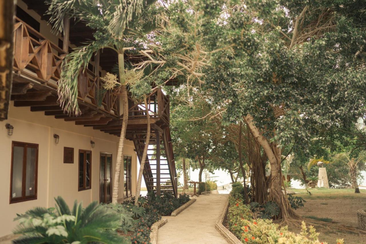 Gente De Mar Resort Isla Grande  Ngoại thất bức ảnh